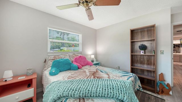 2902 CAPTIVA GARDENS DRIVE 3, Sarasota, FL 34231