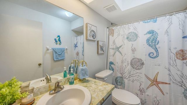 2902 CAPTIVA GARDENS DRIVE 3, Sarasota, FL 34231