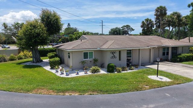 2902 CAPTIVA GARDENS DRIVE 3, Sarasota, FL 34231
