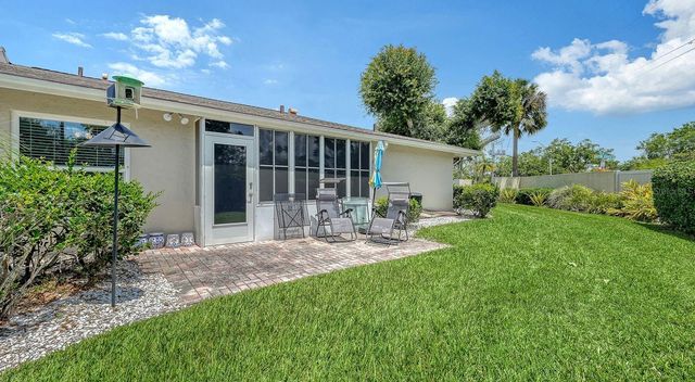 2902 CAPTIVA GARDENS DRIVE 3, Sarasota, FL 34231