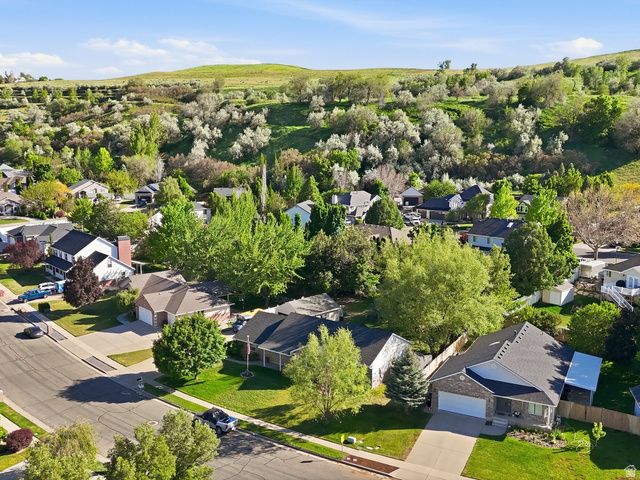 1969 E CEDAR BENCH, South Weber, UT 84405