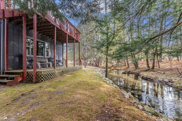 5489 S Kings Highway, Cherry Valley Twp, MI 49623