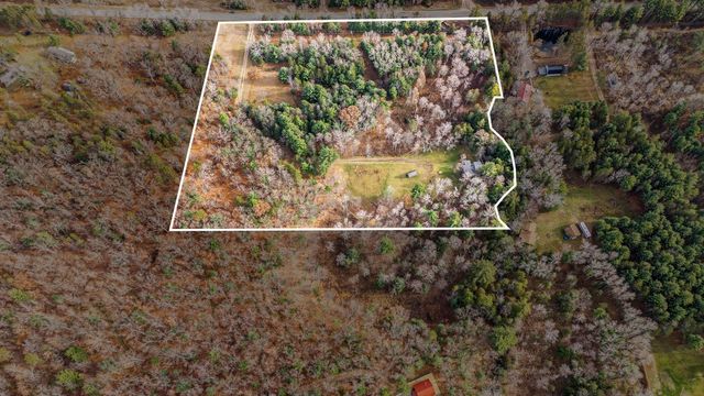 5489 S Kings Highway, Cherry Valley Twp, MI 49623