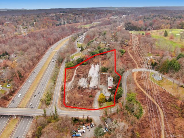 451 Underhill Road, Scarsdale, NY 10583