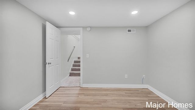 4863 Byron Center Avenue, Wyoming, MI 49519