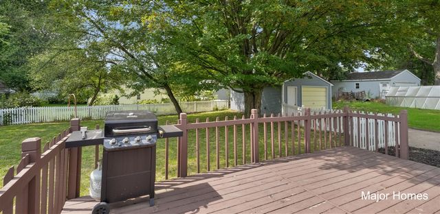 4863 Byron Center Avenue, Wyoming, MI 49519