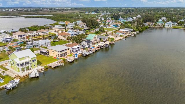 6522 SEAVIEW BOULEVARD, Hudson, FL 34667