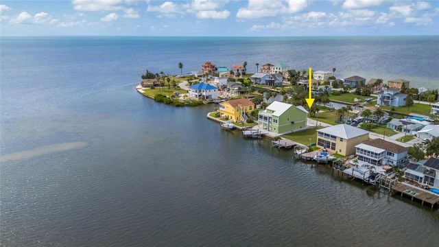 6522 SEAVIEW BOULEVARD, Hudson, FL 34667