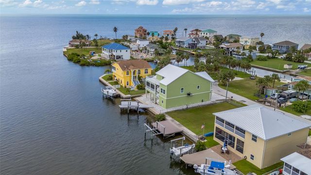 6522 SEAVIEW BOULEVARD, Hudson, FL 34667