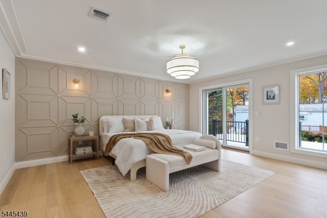 333 Harrison St, Paramus Boro, NJ 07652