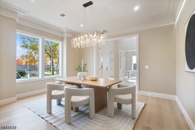 333 Harrison St, Paramus Boro, NJ 07652