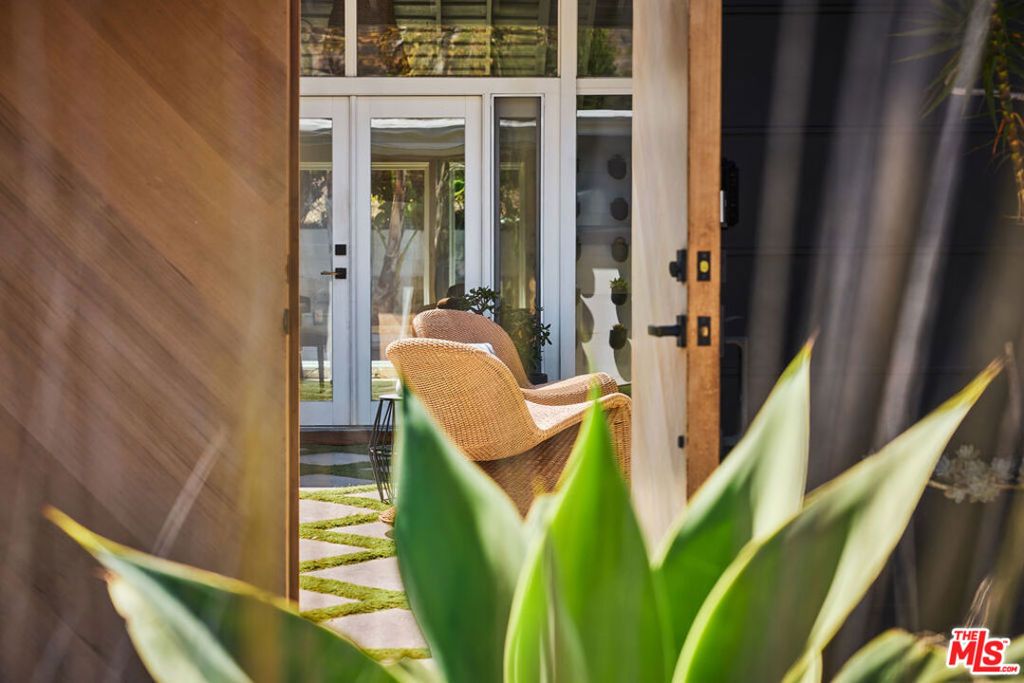 6259 Frondosa Drive, Malibu, CA 90265 — photo 4