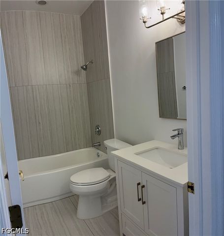 15401 Bellamar CIR 621, Fort Myers, FL 33908