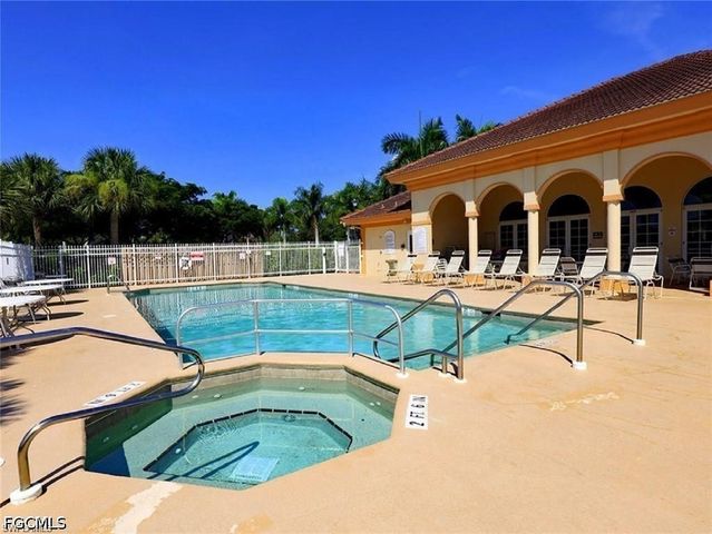 15401 Bellamar CIR 621, Fort Myers, FL 33908