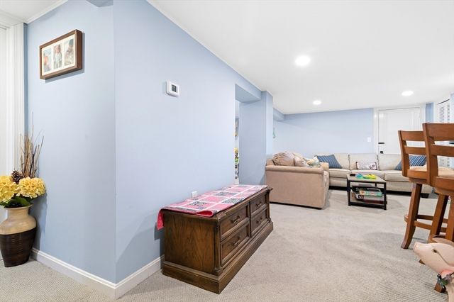 107 Lenox St, Quincy, MA 02169