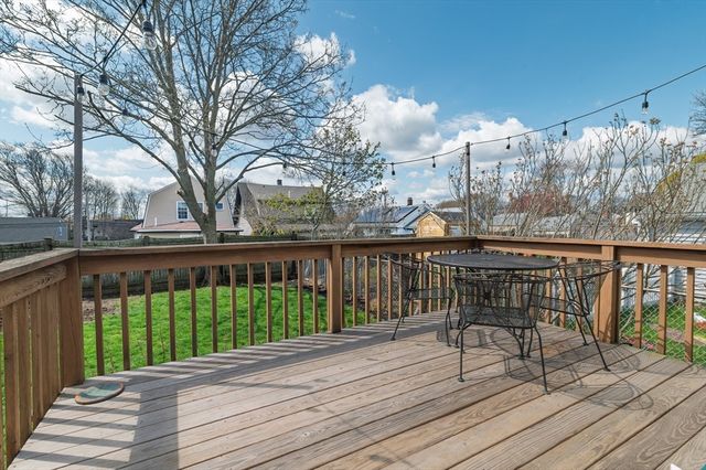 107 Lenox St, Quincy, MA 02169