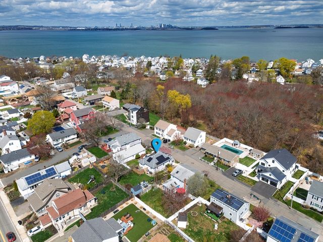 107 Lenox St, Quincy, MA 02169