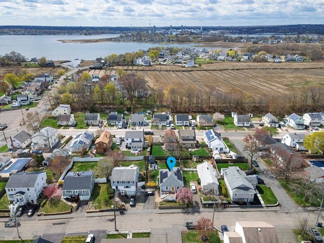 107 Lenox St, Quincy, MA 02169