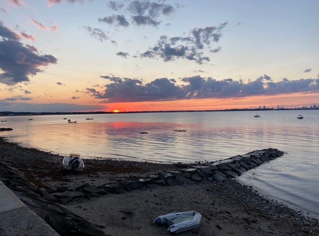 107 Lenox St, Quincy, MA 02169