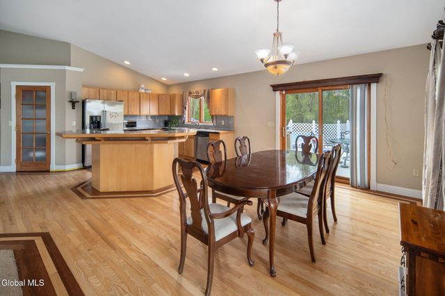 1 Birch Lane, East Greenbush, NY 12144