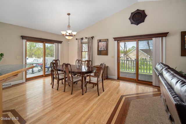 1 Birch Lane, East Greenbush, NY 12144