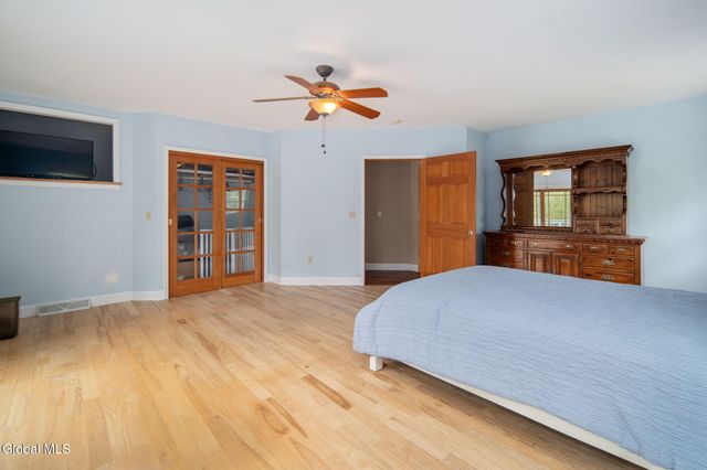 1 Birch Lane, East Greenbush, NY 12144