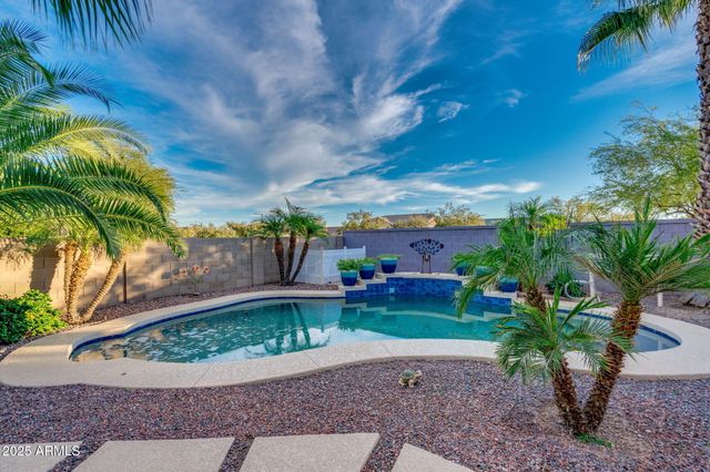 17803 W DREYFUS Street, Surprise, AZ 85388
