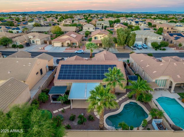 17803 W DREYFUS Street, Surprise, AZ 85388