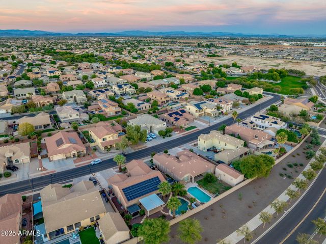 17803 W DREYFUS Street, Surprise, AZ 85388