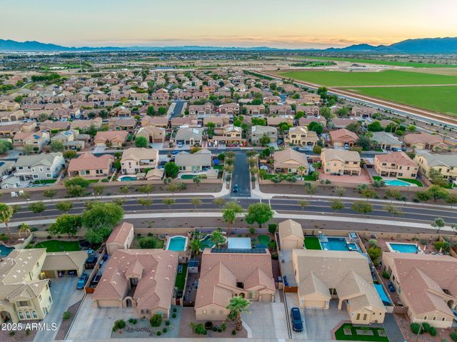 17803 W DREYFUS Street, Surprise, AZ 85388