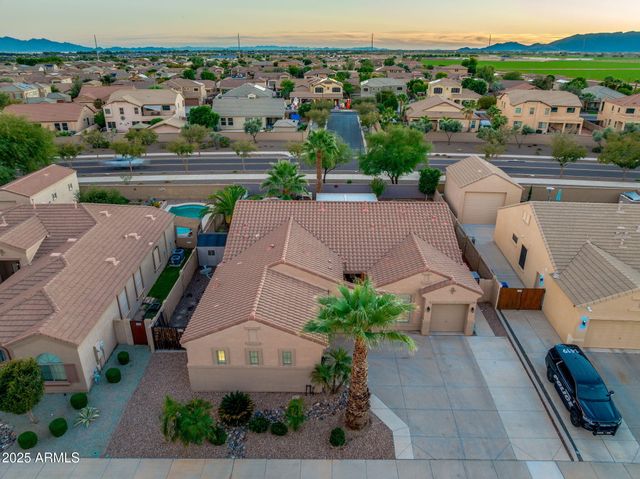 17803 W DREYFUS Street, Surprise, AZ 85388