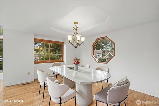 556 SW 334th Court, Federal Way, WA 98023