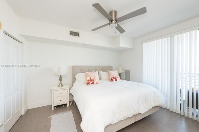 1830 Radius Drive 709, Hollywood, FL 33020