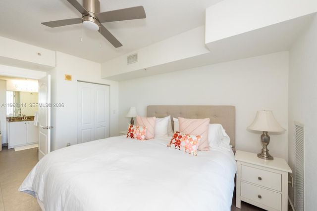 1830 Radius Drive 709, Hollywood, FL 33020