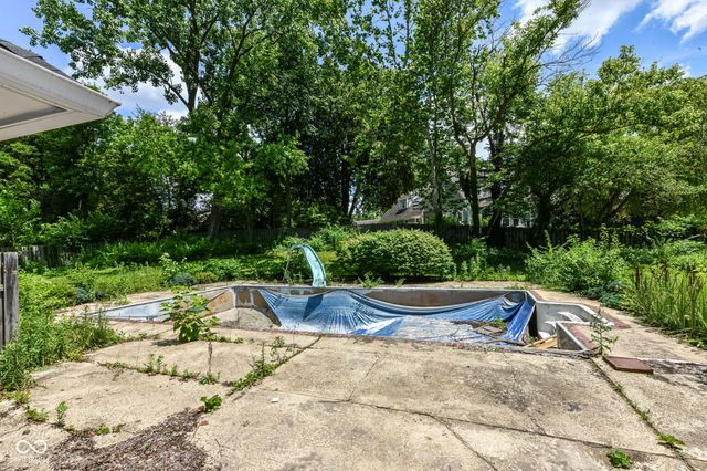 12223 Castle Court, Carmel, IN 46033