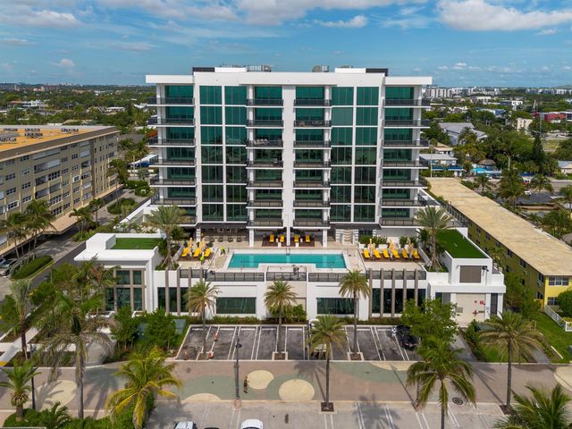 305 Briny Avenue 301, Pompano Beach, FL 33062