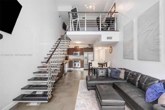 41 SE 5th St 1306, Miami, FL 33131