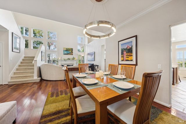 35 Princeville Ct, Petaluma, CA 94954