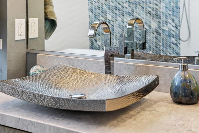 35 Princeville Ct, Petaluma, CA 94954