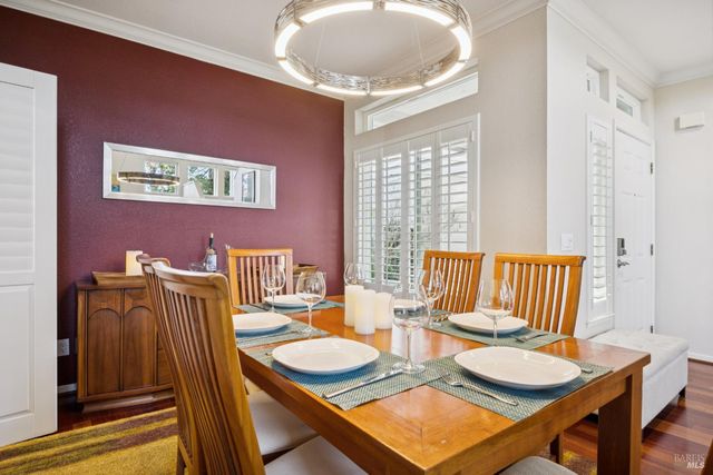 35 Princeville Ct, Petaluma, CA 94954