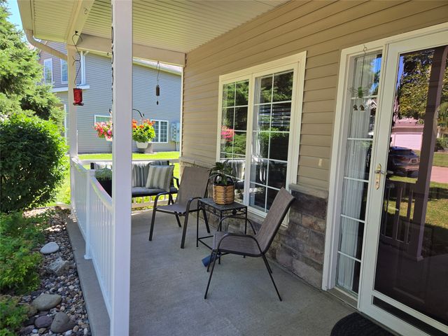 10531 Hickory Drive 1, Urbandale, IA 50322