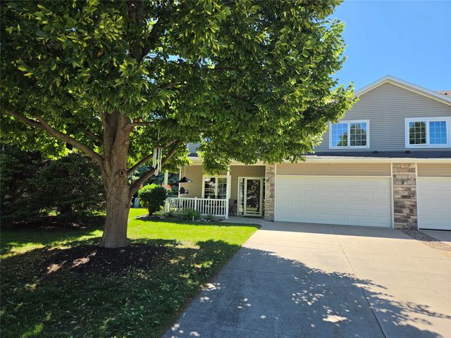 10531 Hickory Drive 1, Urbandale, IA 50322
