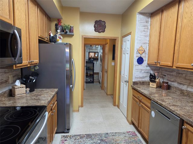 10531 Hickory Drive 1, Urbandale, IA 50322