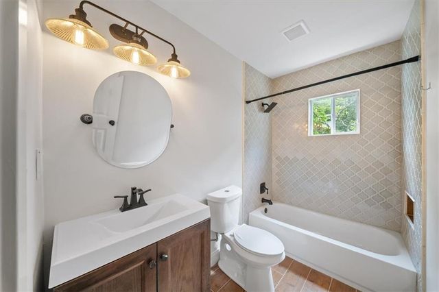 1060 Regent Street SW, Atlanta, GA 30310