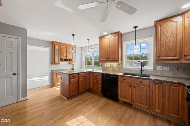 5513 Dunallie Drive, Fuquay Varina, NC 27526