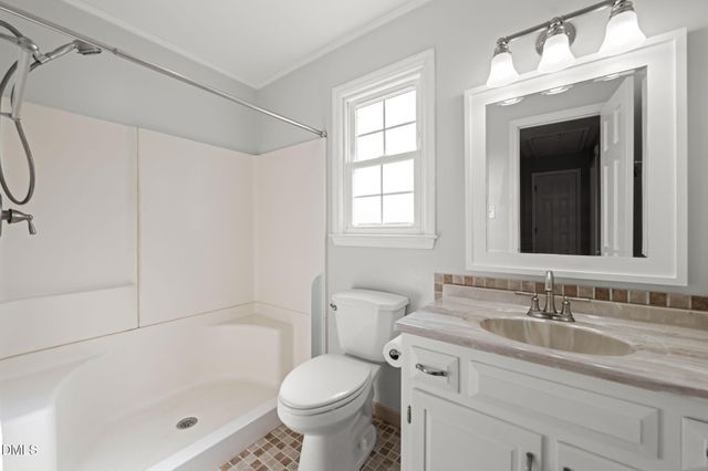 5513 Dunallie Drive, Fuquay Varina, NC 27526