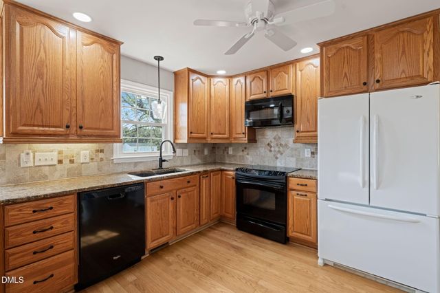 5513 Dunallie Drive, Fuquay Varina, NC 27526