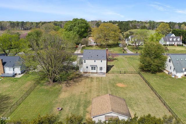 5513 Dunallie Drive, Fuquay Varina, NC 27526