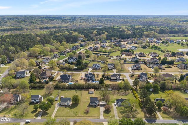 5513 Dunallie Drive, Fuquay Varina, NC 27526