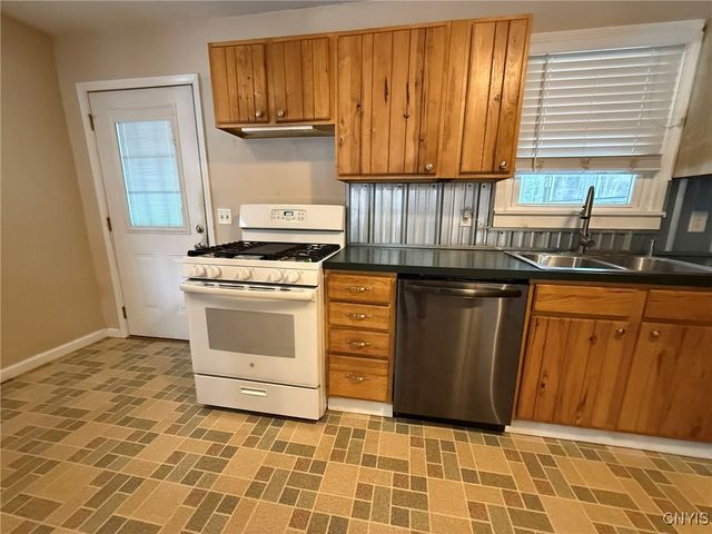 1155 County Route 41, Richland, NY 13142